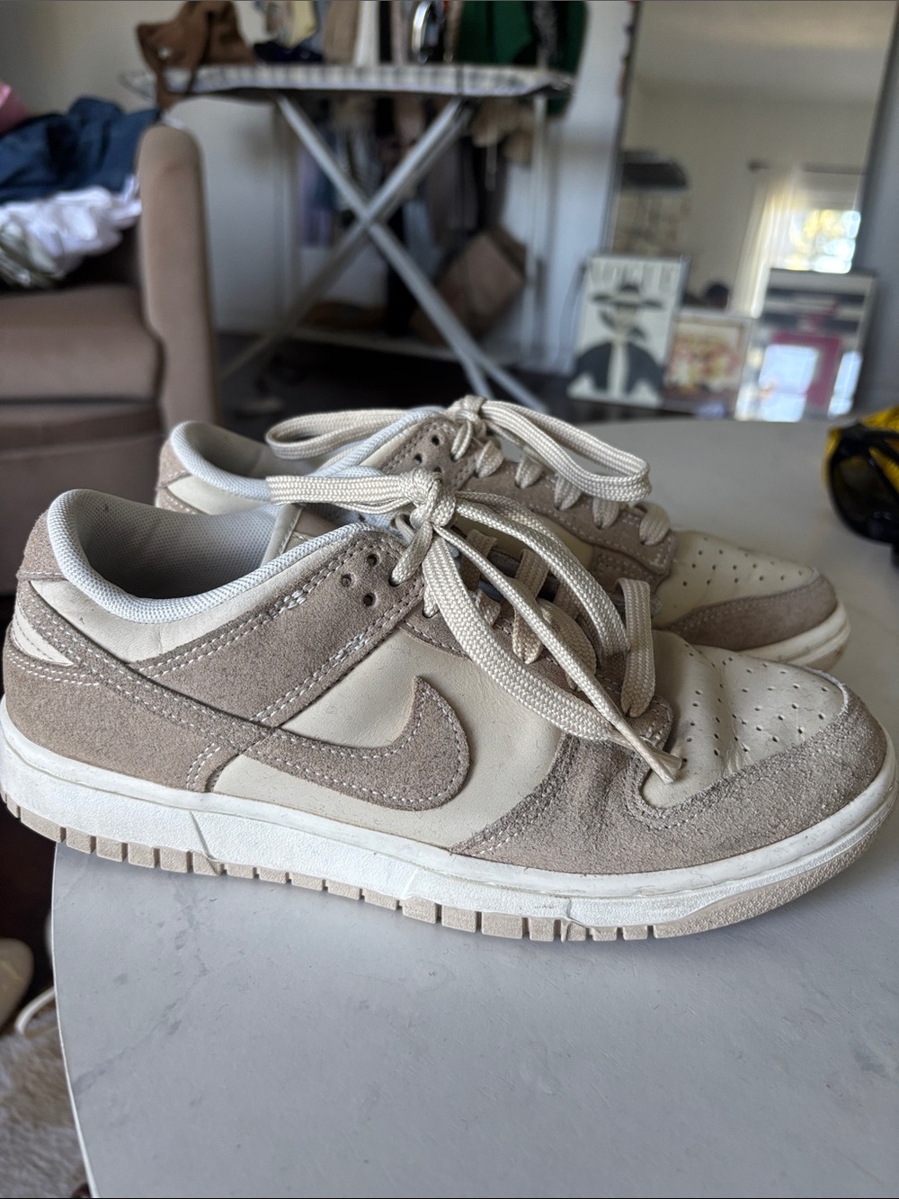 Nike Men’s Low-Top Sneakers in Cream and Tan